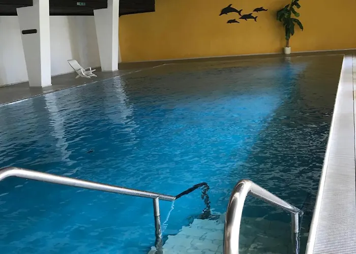 아파트 Mit Schwimmbad Ruheoase
